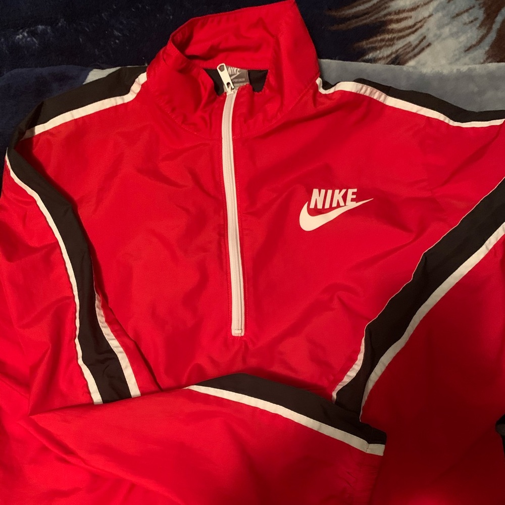 Nike windbreaker